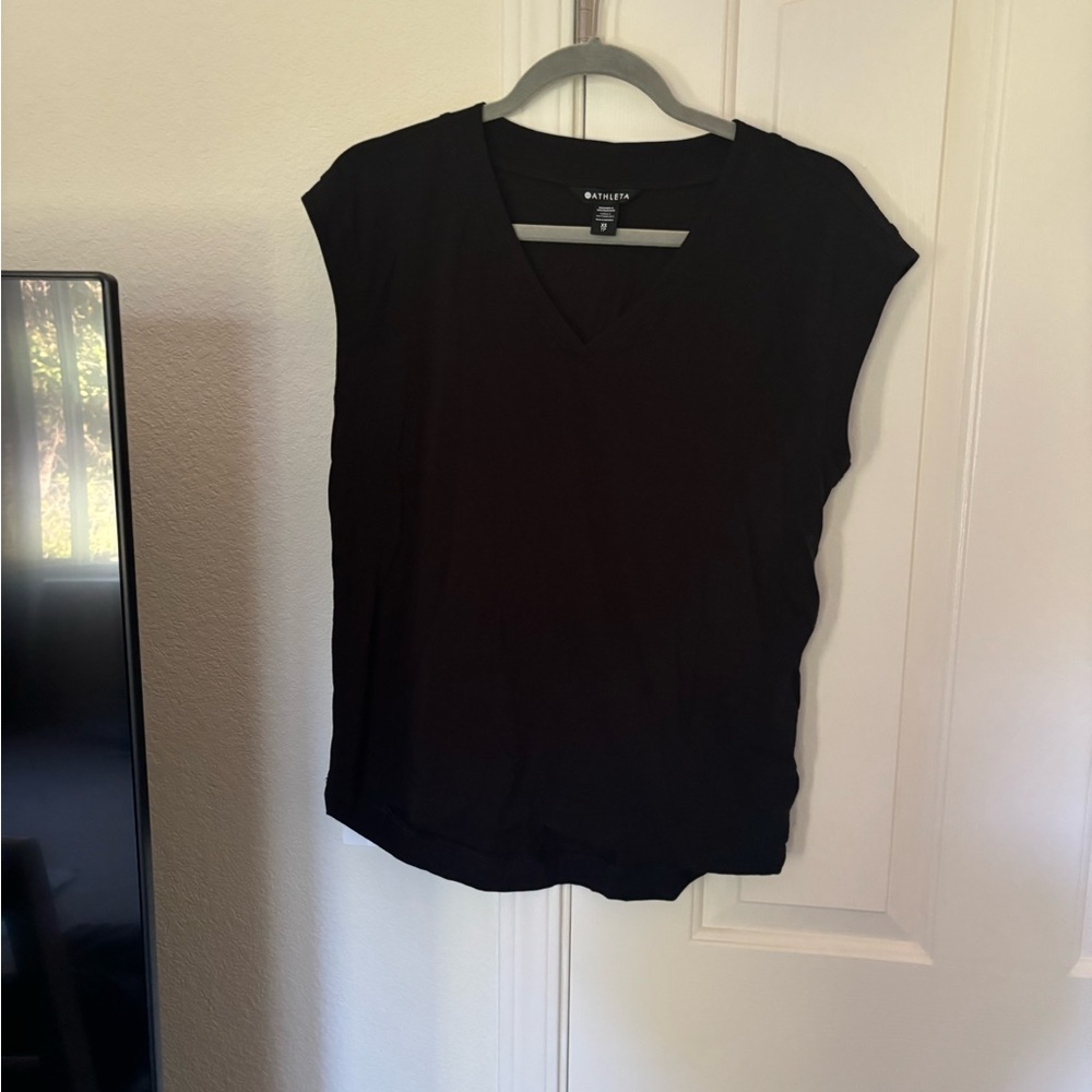 Athleta Black Tshirt (NWOT)